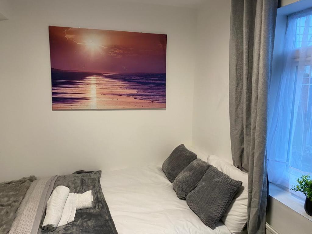 Small But Cozy Studio, Great Tube Connection Londra Dış mekan fotoğraf