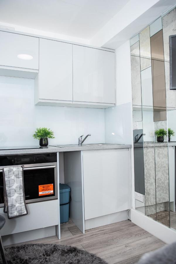 Small But Cozy Studio, Great Tube Connection Londra Dış mekan fotoğraf